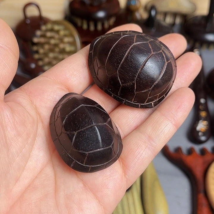 红酸枝木类檀木富甲天下手把件