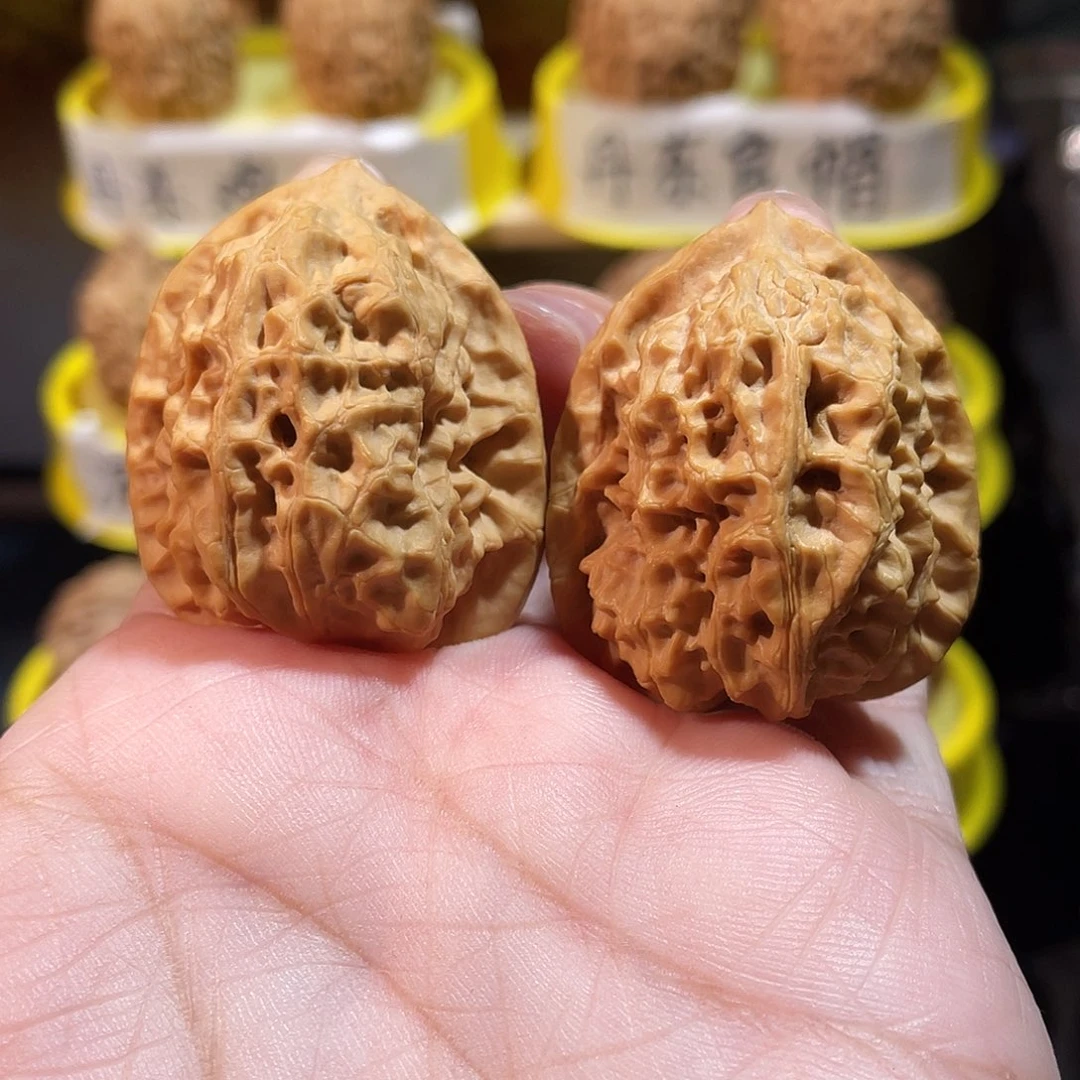 麒***乡吊坠文玩核桃丹官帽