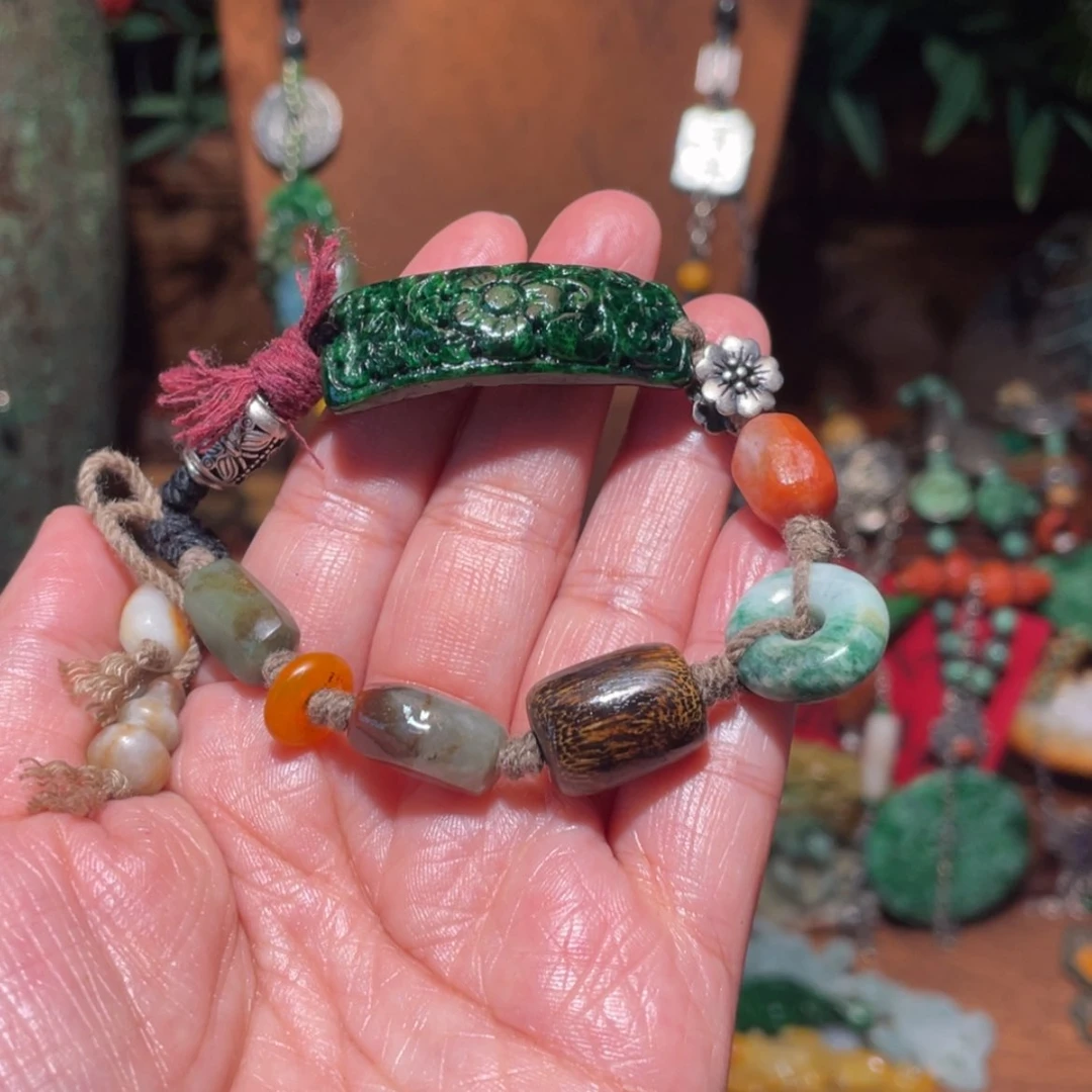 【闪购商品】颈饰未镶嵌翡翠