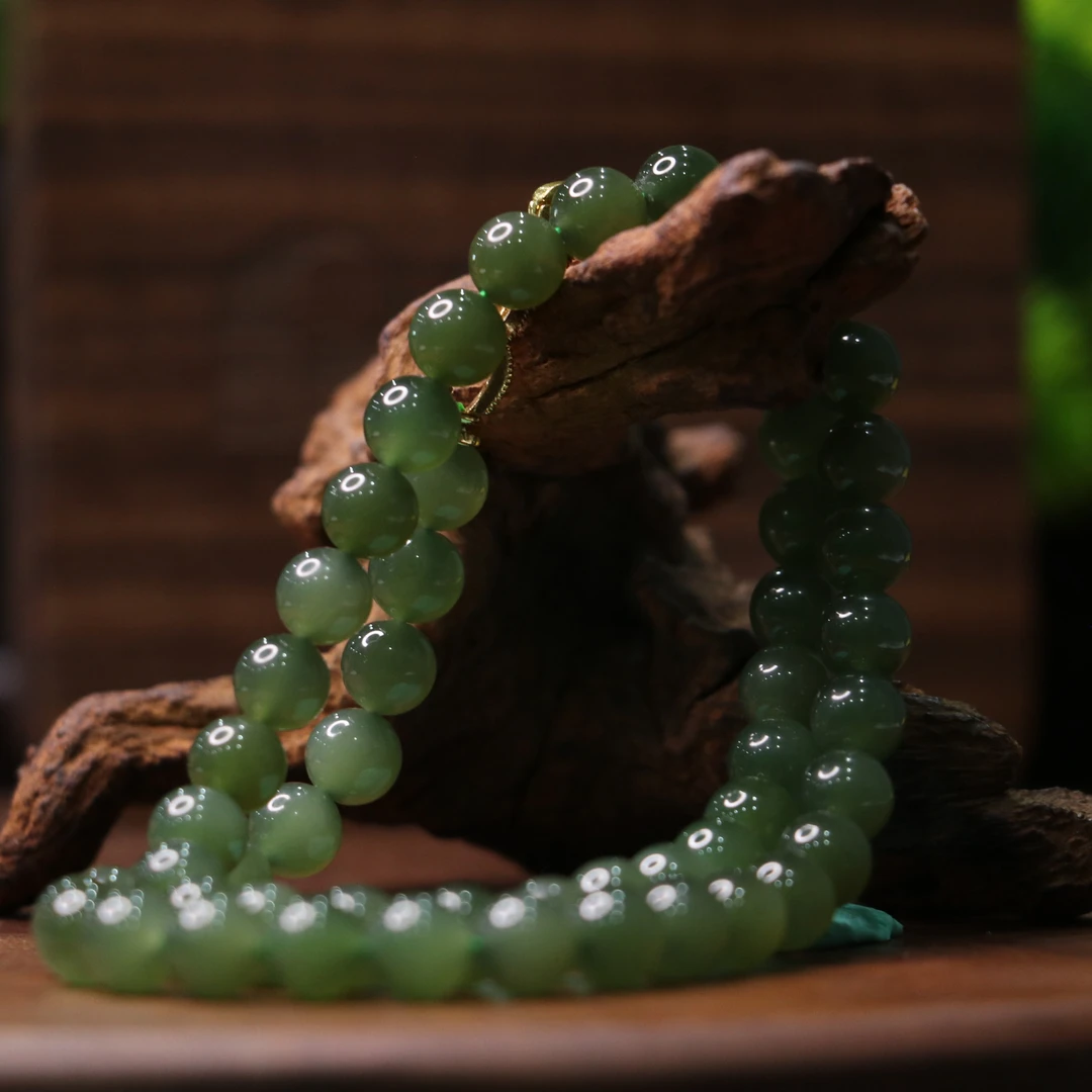 36和田玉青玉珠链/171813保利山东拍卖