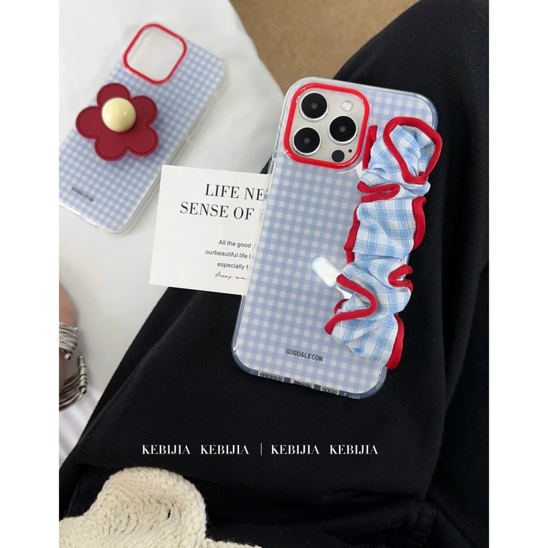 ins韩国清新蓝格子腕带支架防摔适用于苹果16promax15/14手机壳