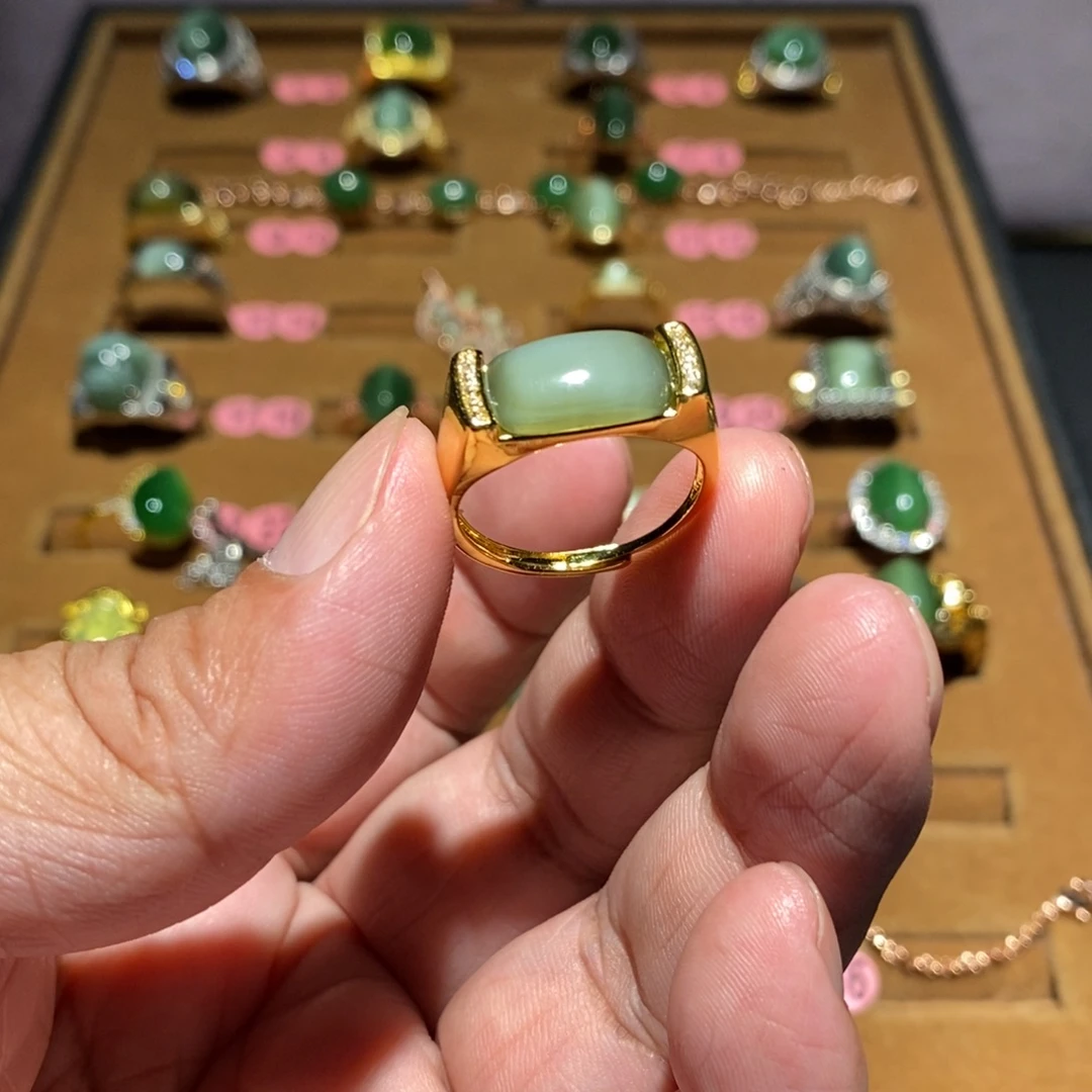 和田玉（碧玉）未镶嵌戒指