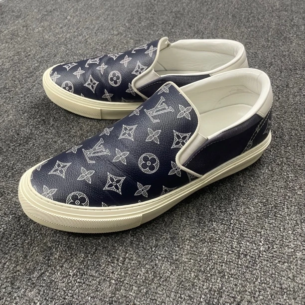 95新 LouisVuitton/路易威登 海军蓝色板鞋43码98新公价7000