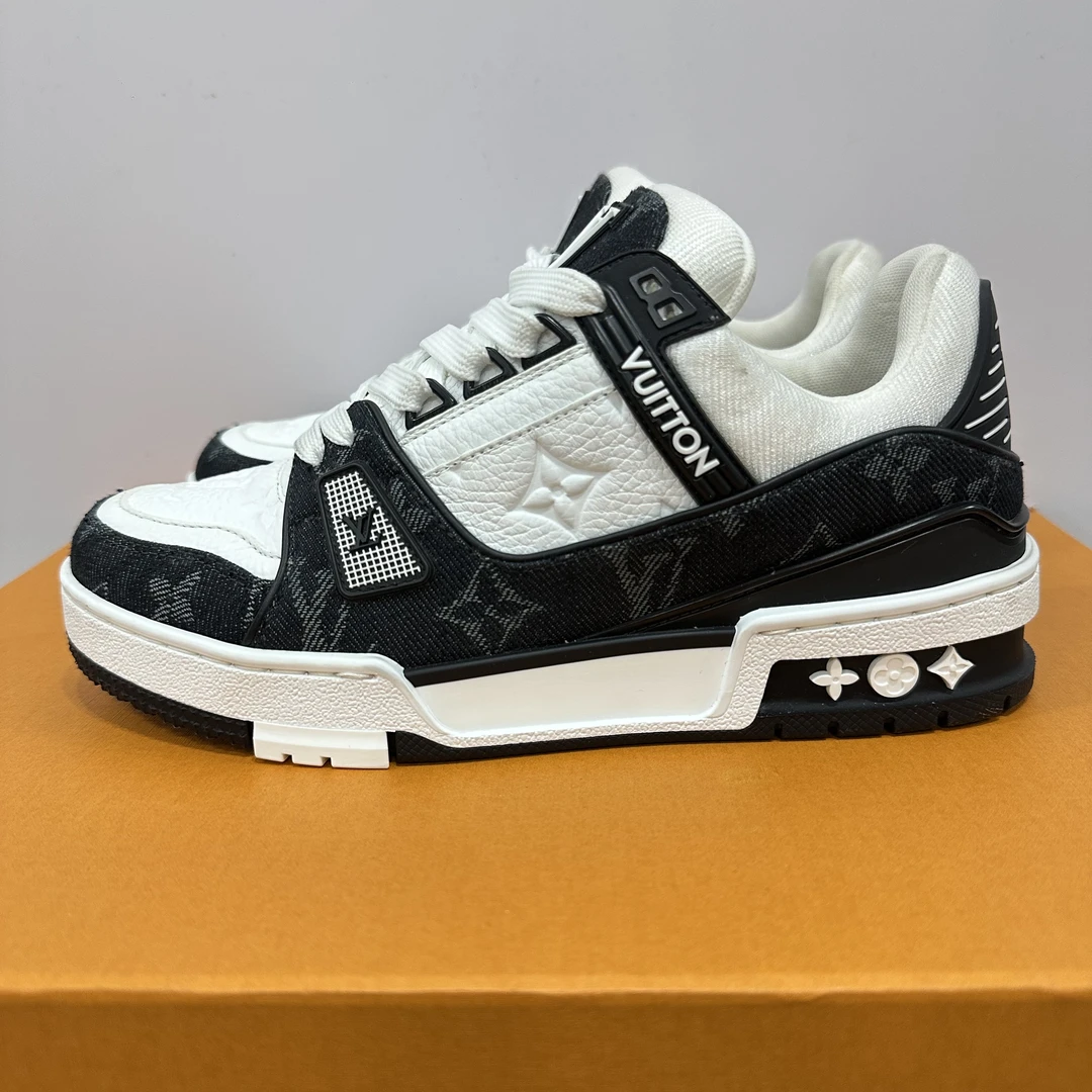 99新 LouisVuitton/路易威登 36码 trainer 黑白牛仔 低帮板鞋