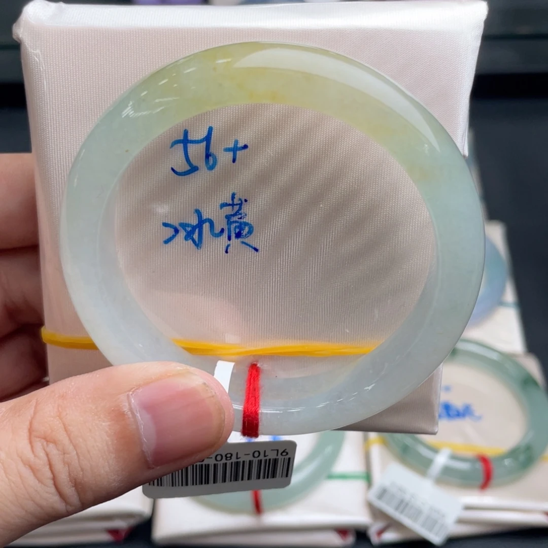 未镶嵌手镯翡翠翡翠手镯