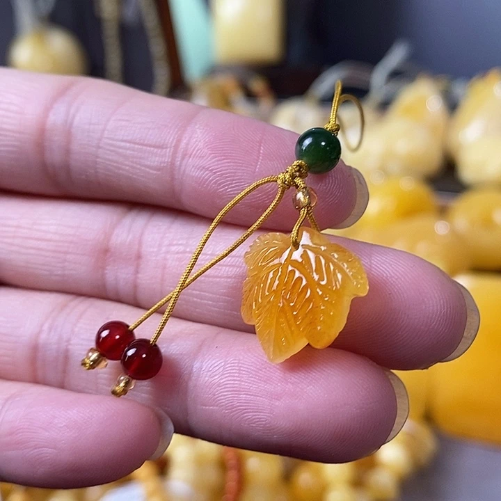 琥珀未镶嵌裸石手机挂