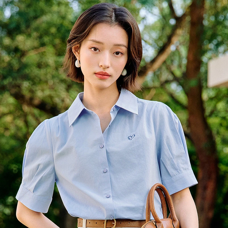 【茵曼服装】茵曼田园刺绣短袖衬衣高级感舒适衬衫F18528119