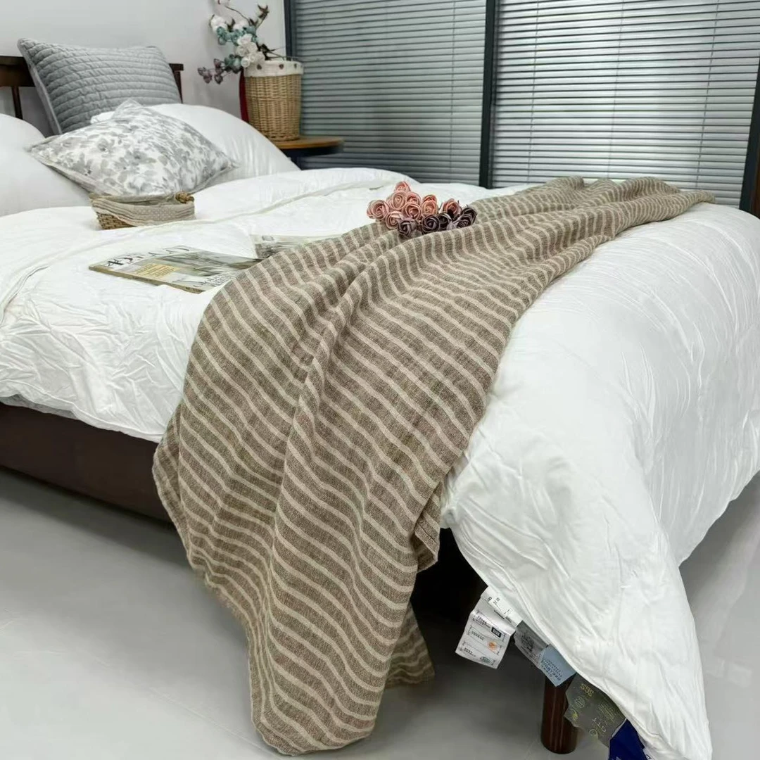 【伊始】亚麻色织条纹包边毯子轻奢高级柔软简约