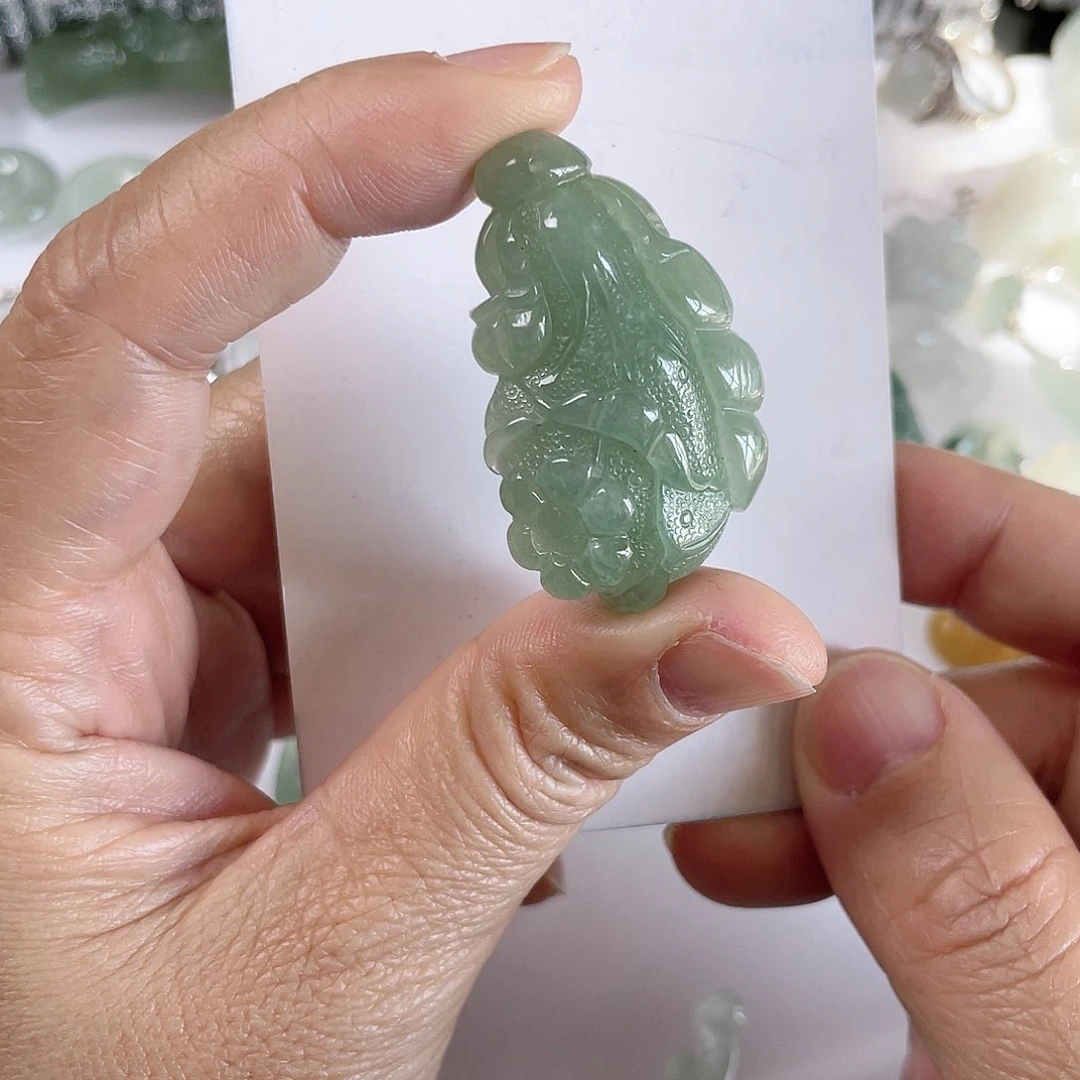 翡翠颈饰未镶嵌嘤****g白菜