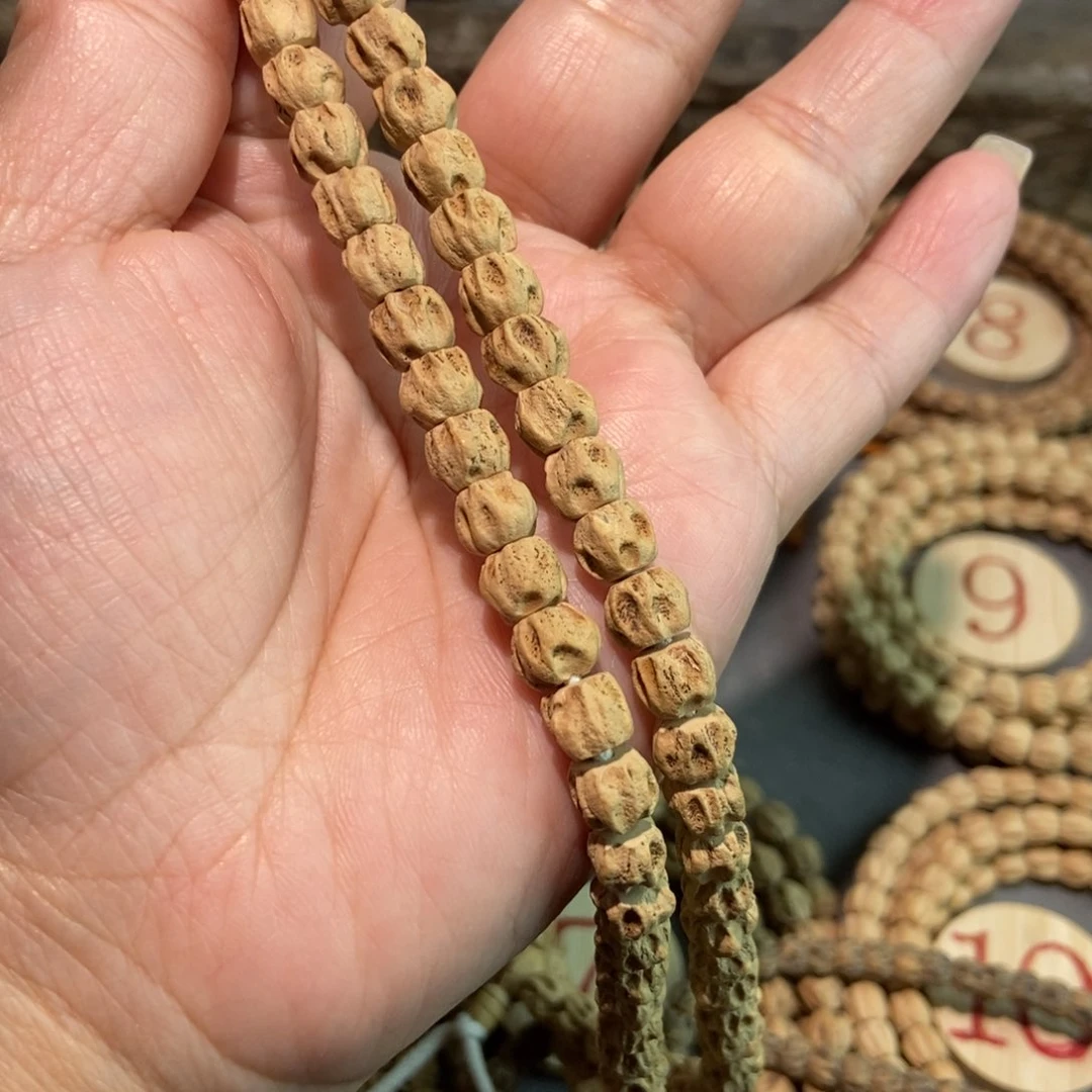 柏香籽/百香籽吊坠郑****杰