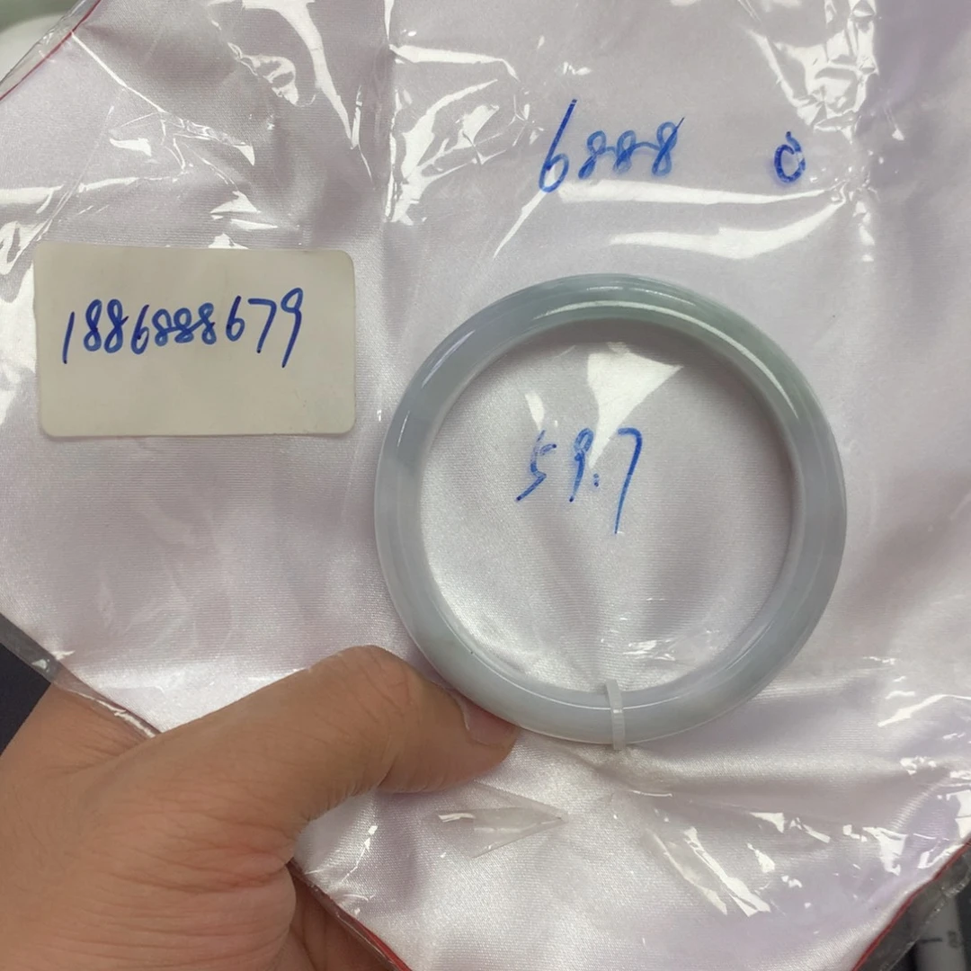 翡翠未镶嵌手镯59.7