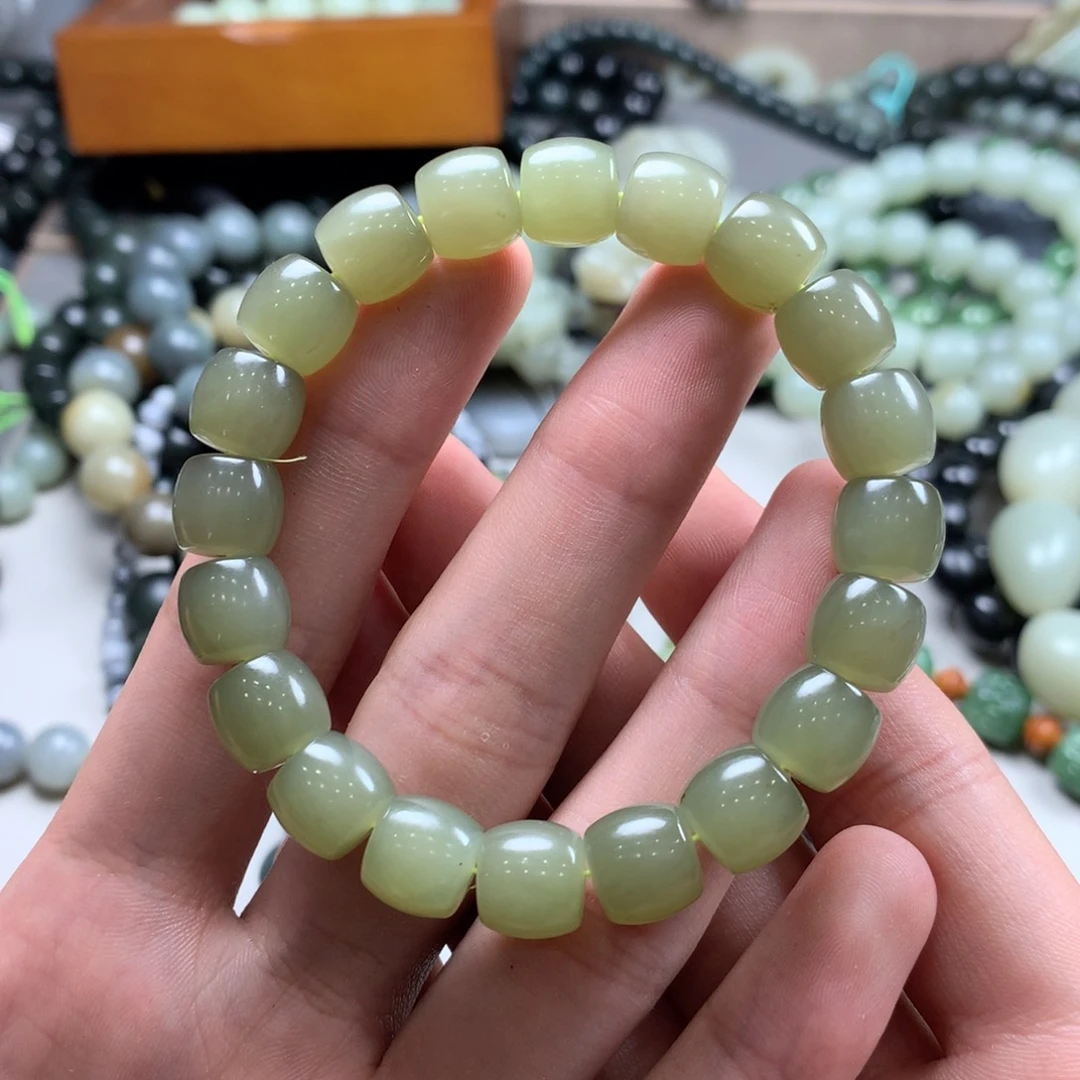 手串未镶嵌和田玉