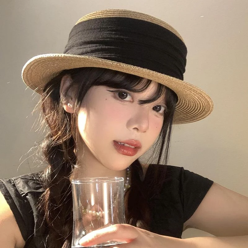 范哲萨平顶编织草帽女夏季2025新款法式赫本风礼帽海边遮阳防