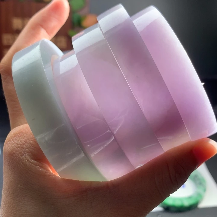 未镶嵌手镯定制翡翠