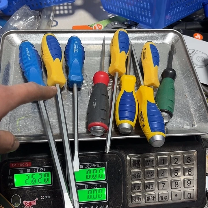 外贸品牌敲击螺丝刀9件套