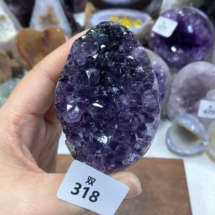 水晶大型摆件（非配饰）未镶嵌