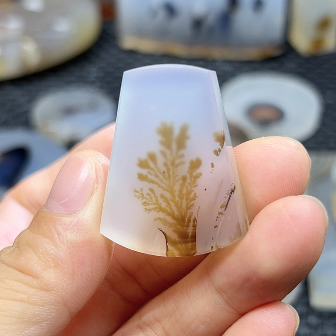 玛瑙/玉髓未镶嵌珠宝半成品