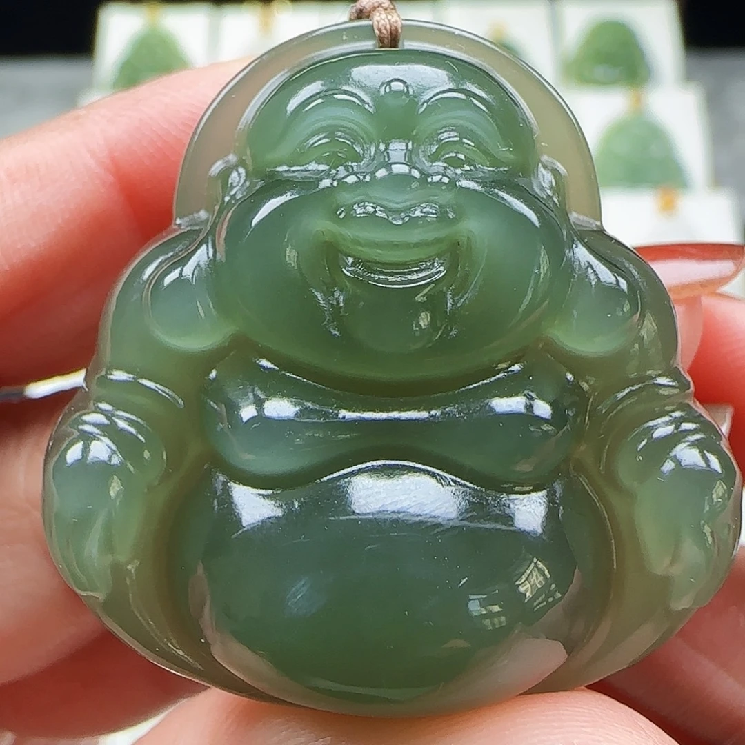 和田玉未镶嵌吊坠(赠链)