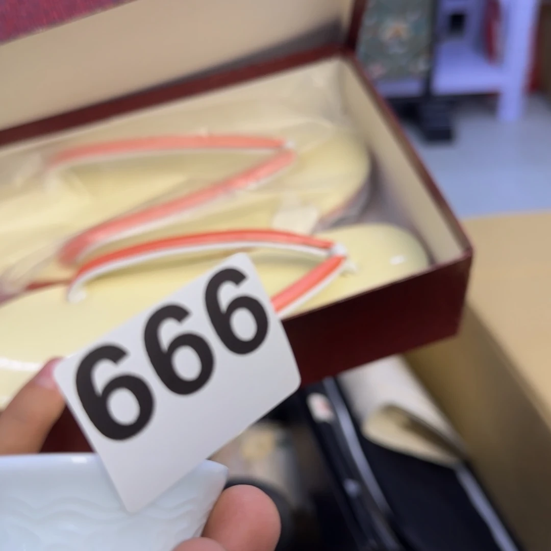 手工艺品琉璃沉*小雨