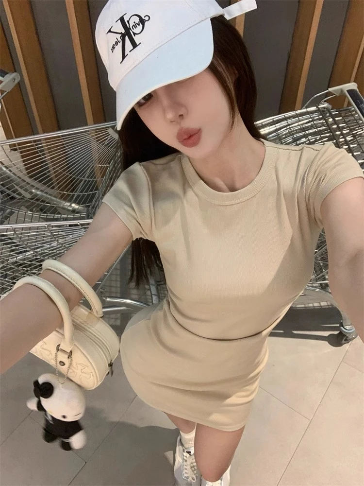 辣妹风紧身短袖连衣裙女圆领夏季复古别致收腰显瘦包臀裙时尚短裙