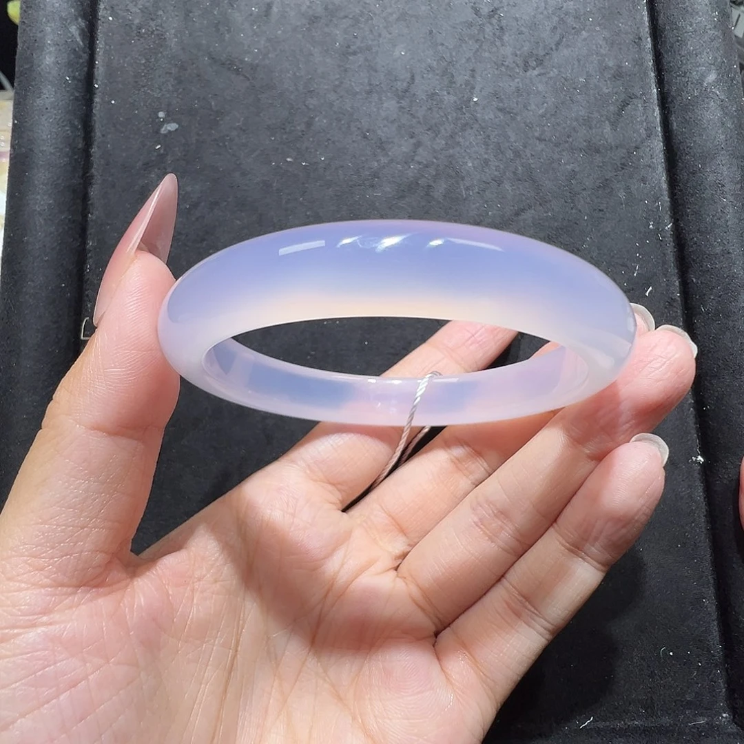 玛瑙/玉髓手镯未镶嵌60+圈口