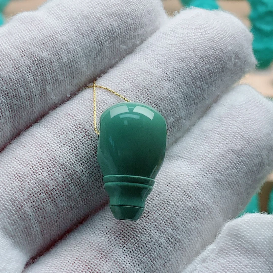 绿松石未镶嵌三通