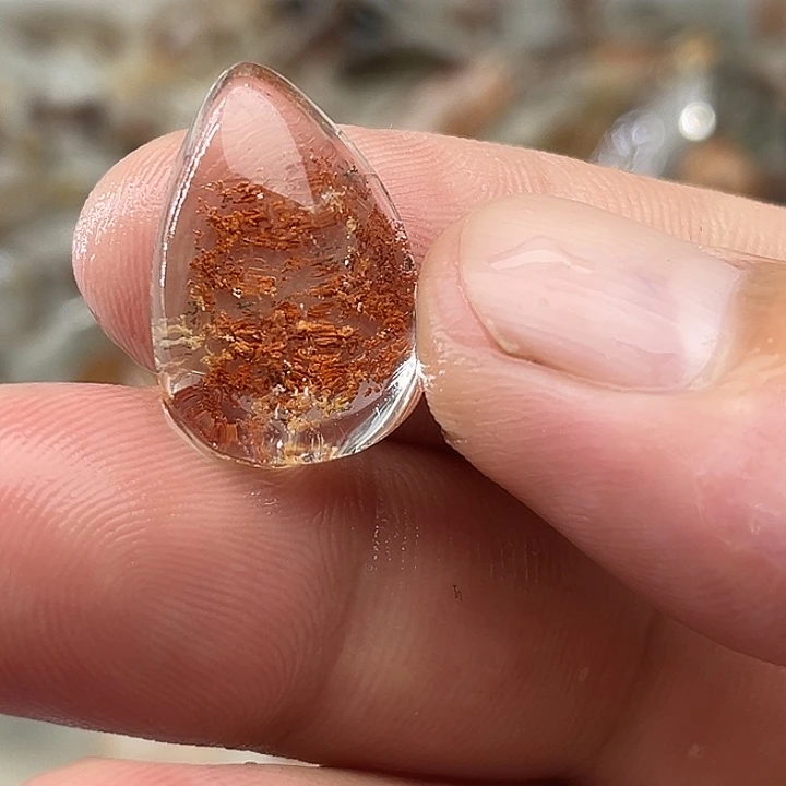 未镶嵌吊坠(赠链)水晶