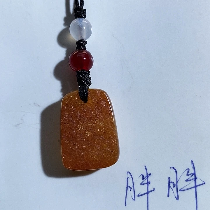 琥珀颈饰未镶嵌琥珀蜜蜡