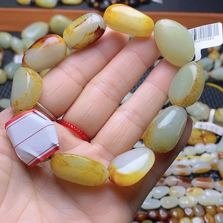 和田玉手链未镶嵌全****司