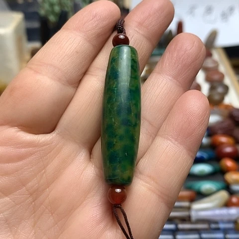 玛瑙/玉髓合金颈饰