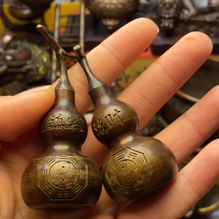 铜器摆件做工精良