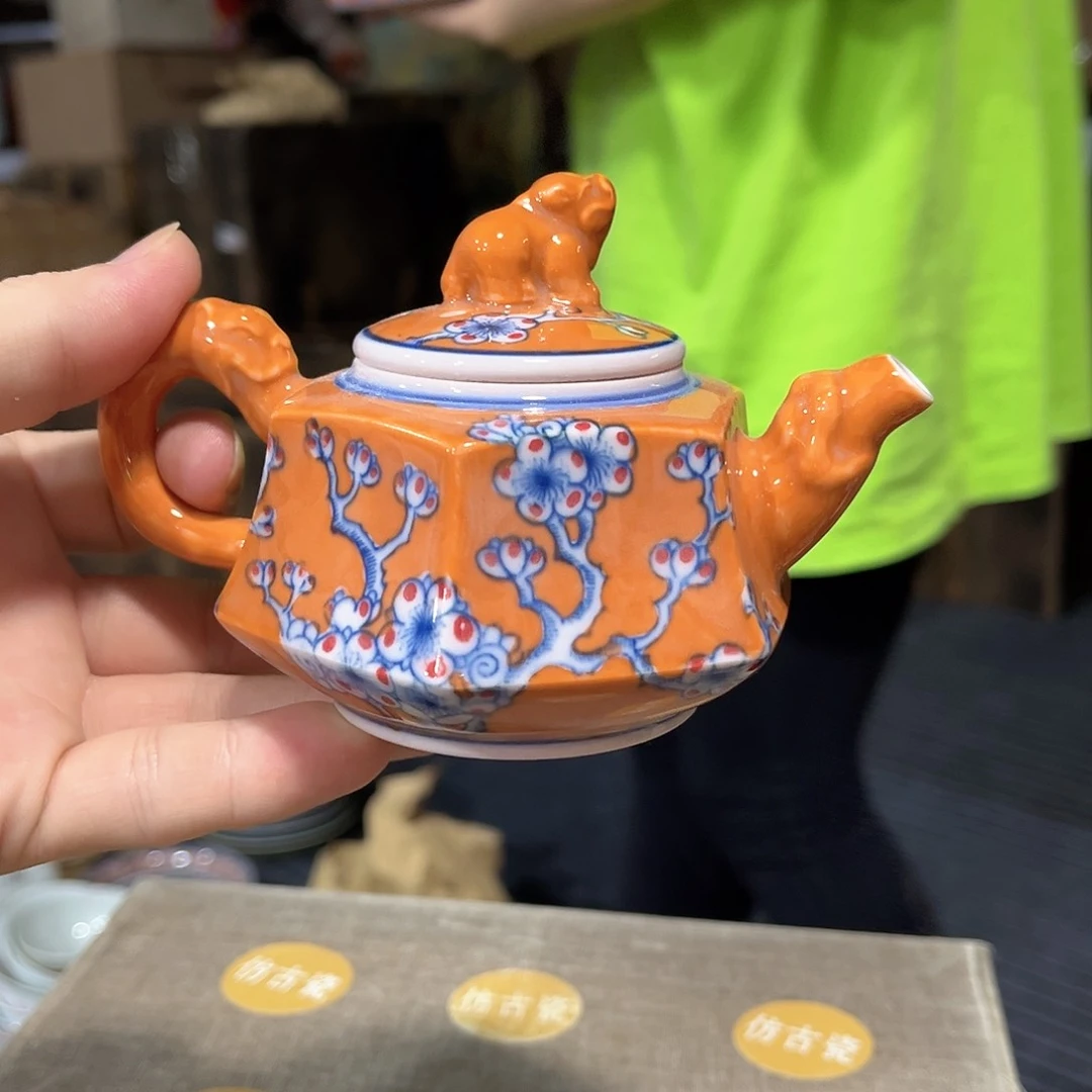 摆件////景德镇陶瓷瓷器。