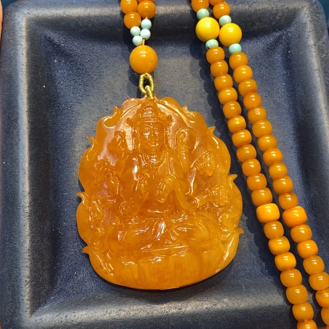 琥珀未镶嵌颈饰蜜蜡