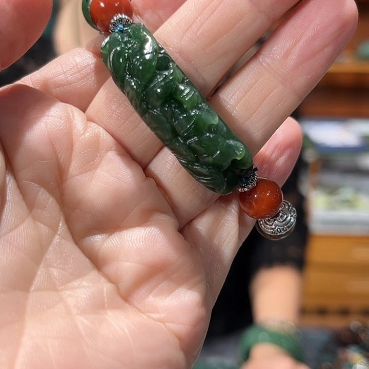 未镶嵌岫玉毛衣链