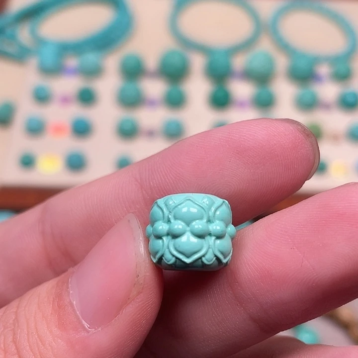 云见家雕刻匠心手工配饰，尺寸13