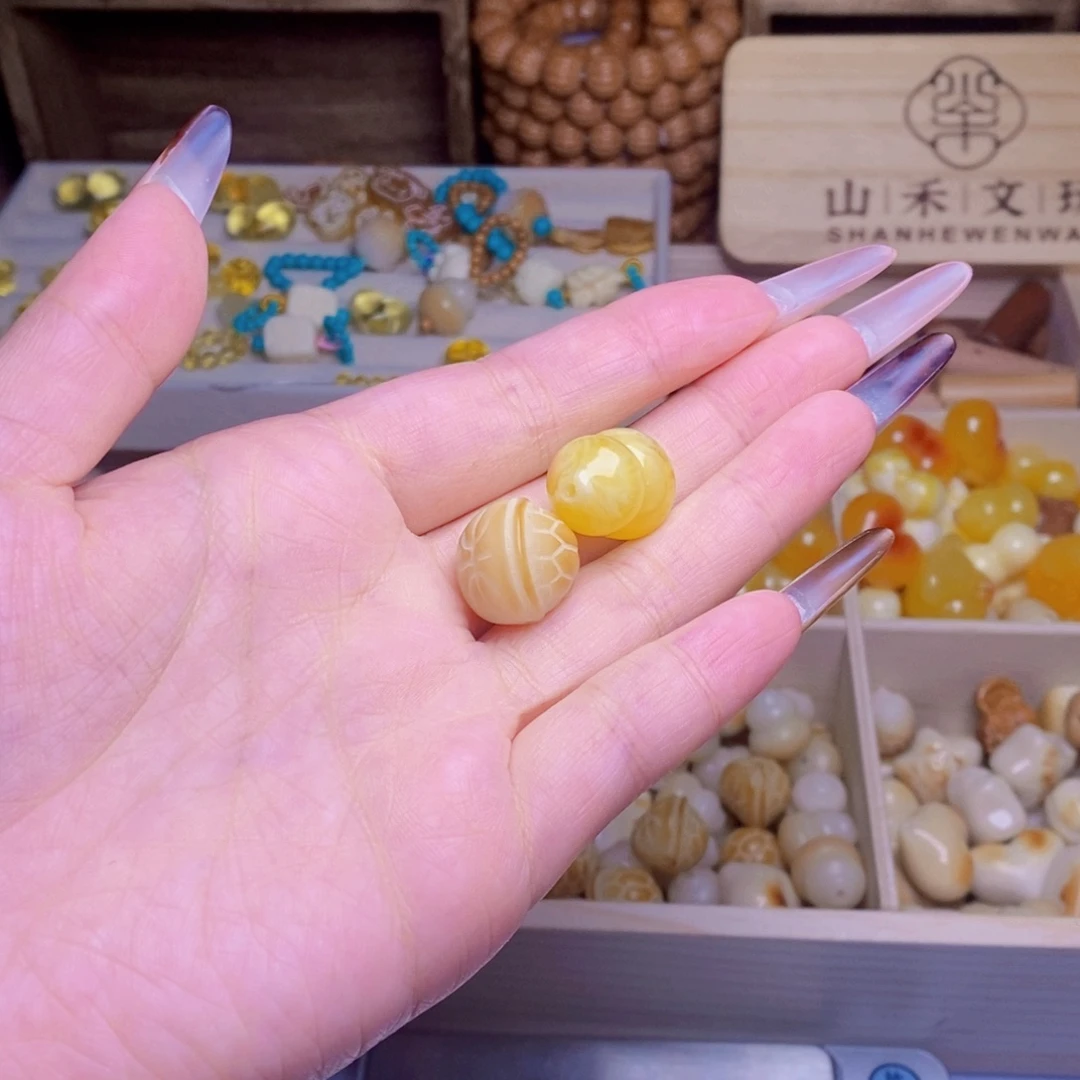 吊坠猴头核桃葫芦 富甲