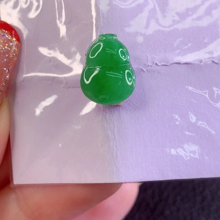 未镶嵌定制翡翠翡翠