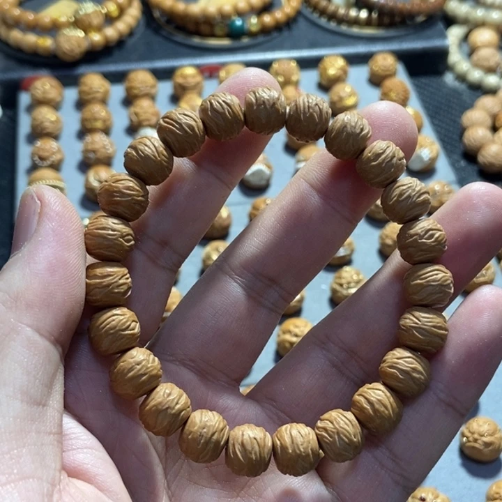 把件猴头核桃破茧