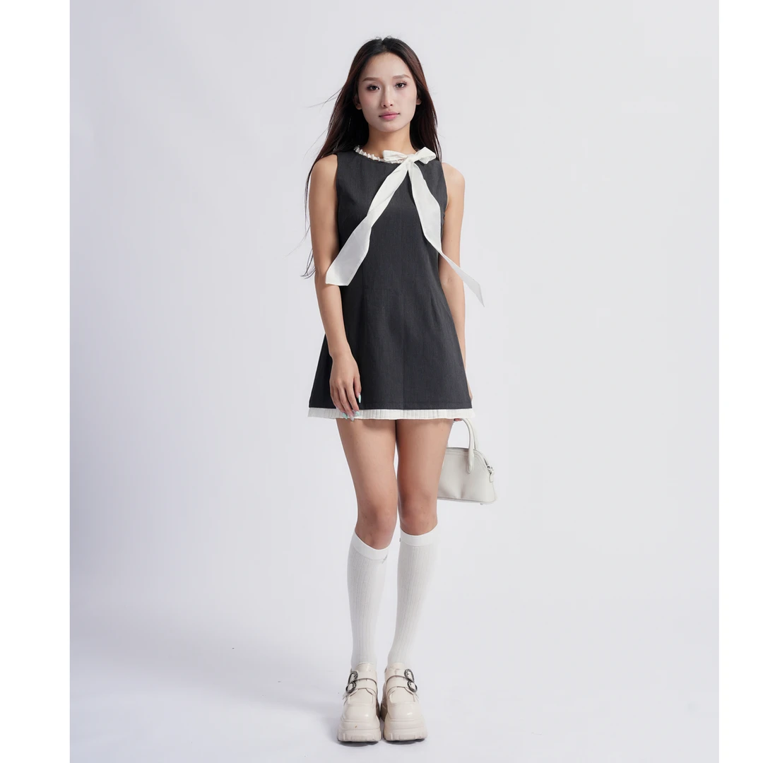 西町村屋法式珍珠系带拼接连衣裙夏季新款气质无袖裙子XAAB10214