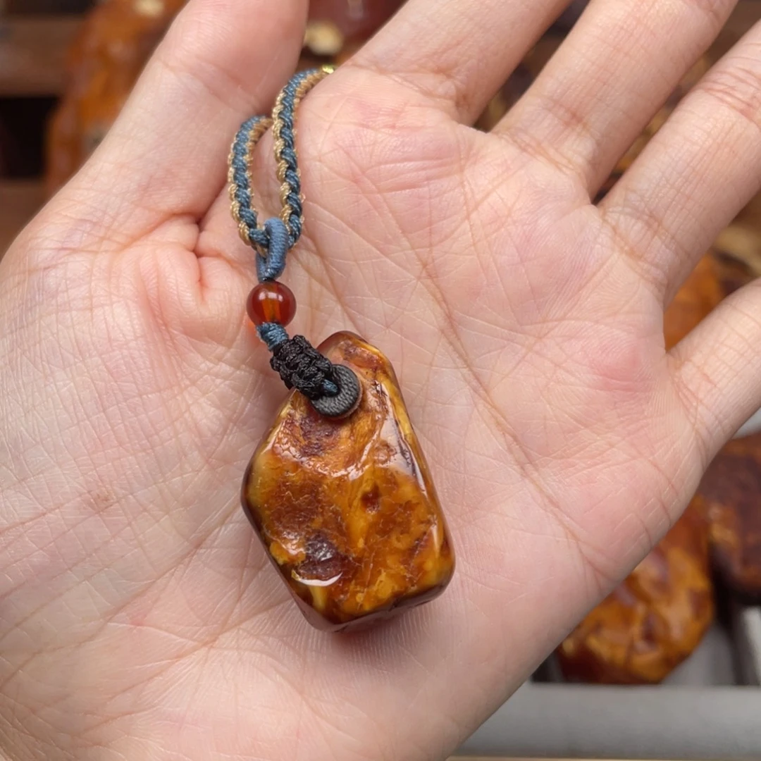 未镶嵌蜜蜡珠宝奇石