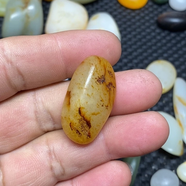 和田玉珠宝奇石未镶嵌