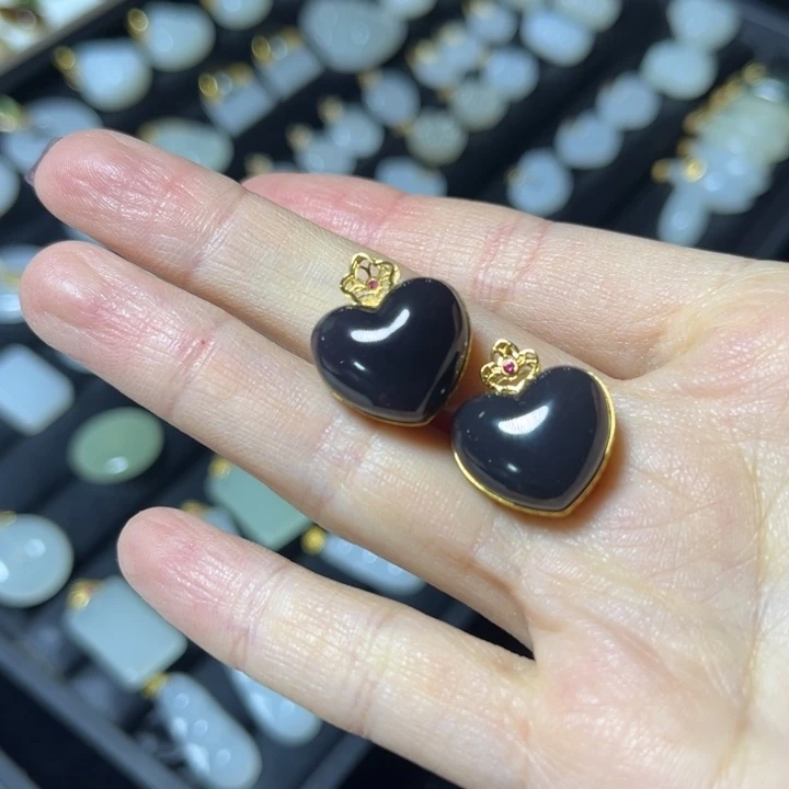 和田玉吊坠(不含链)18K金镶嵌多样性发货拍一发一大13.9