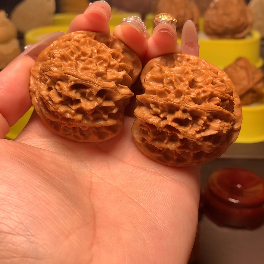 文玩核桃吊坠苹果园原装42.5全品