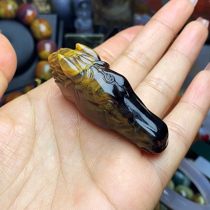 硅化玉未镶嵌吊坠(不含链)玉雕马吊坠