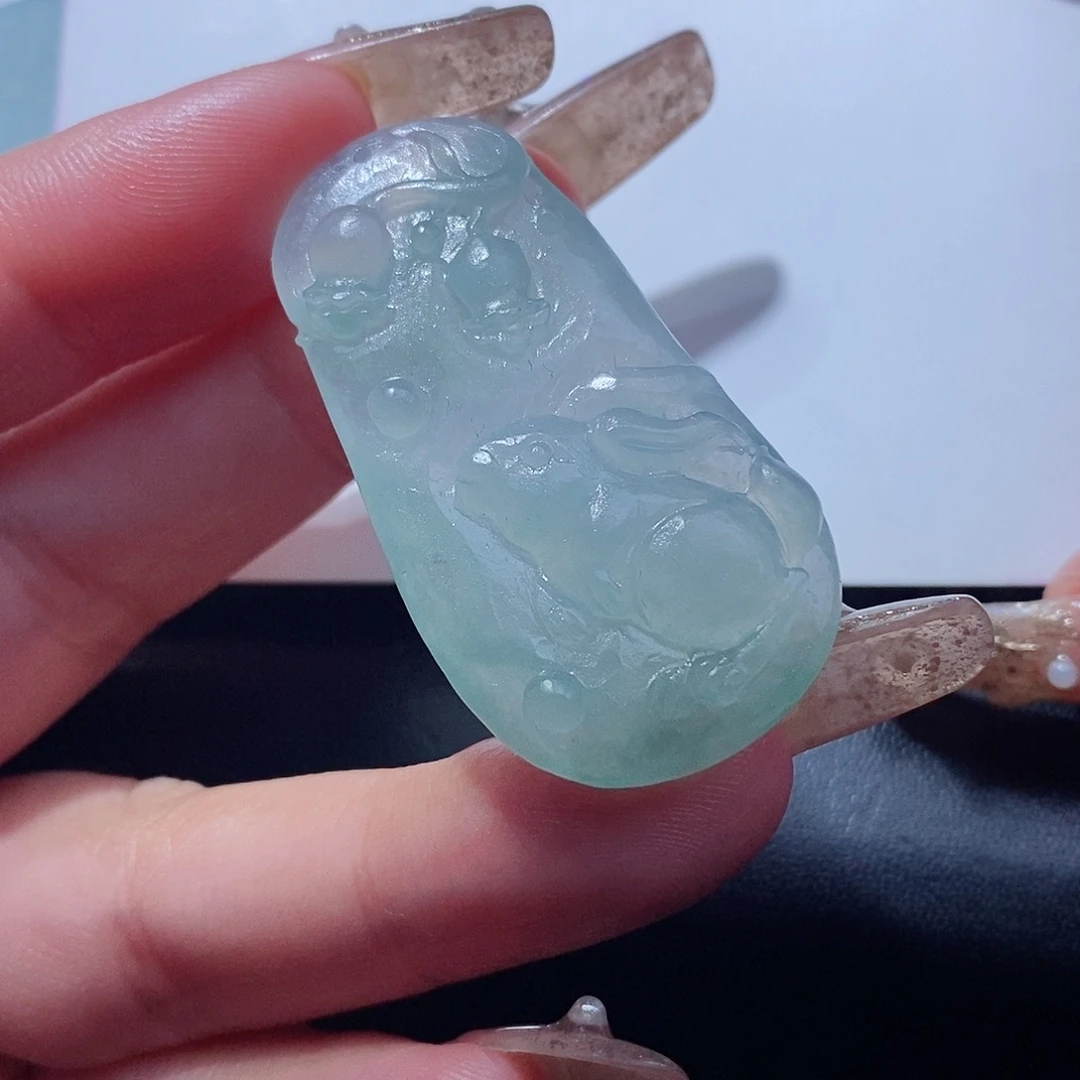 定制翡翠未镶嵌翡翠