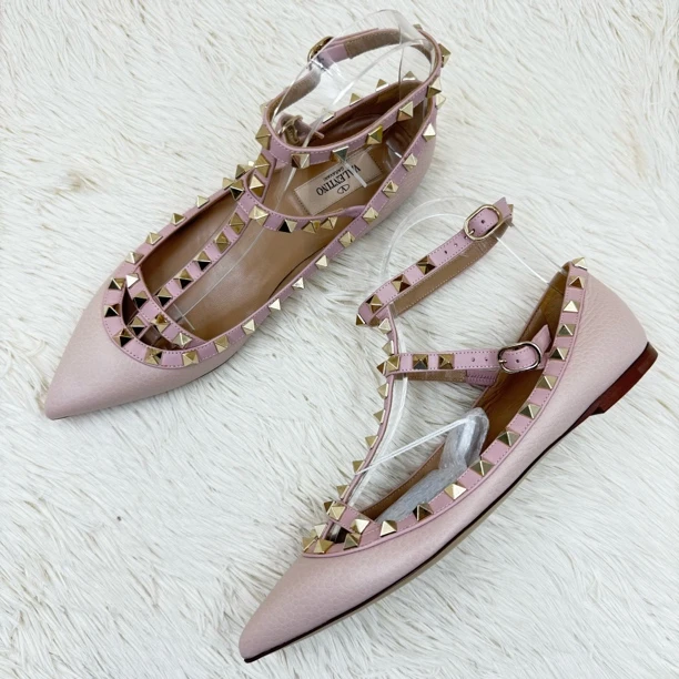 全新未使用 Valentino/华伦天奴 搭扣平底鞋 37.5码 公价8k j3001