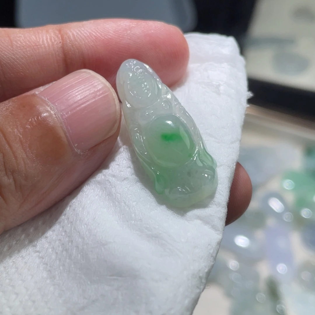 定制翡翠未镶嵌翡翠