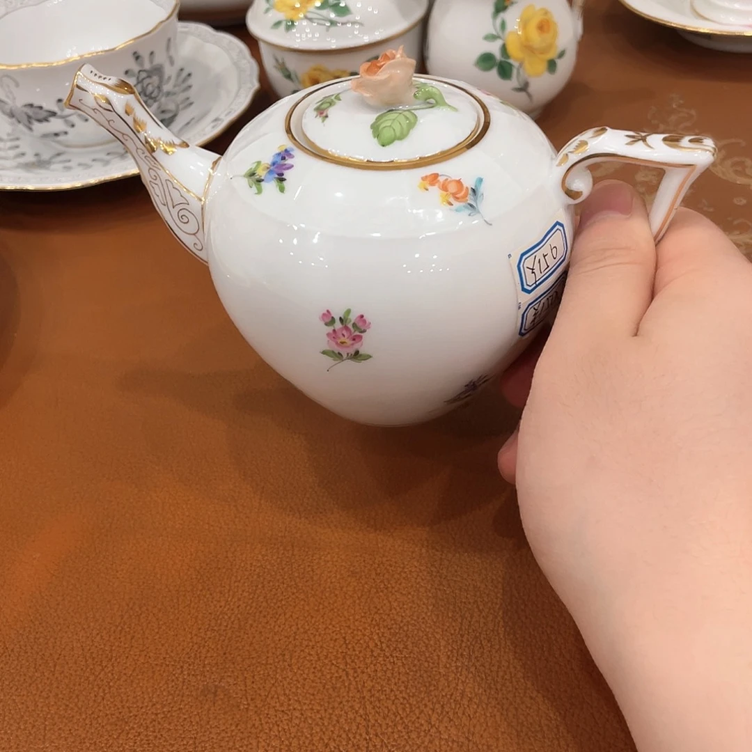 瓷片中古一等赫伦茶壶