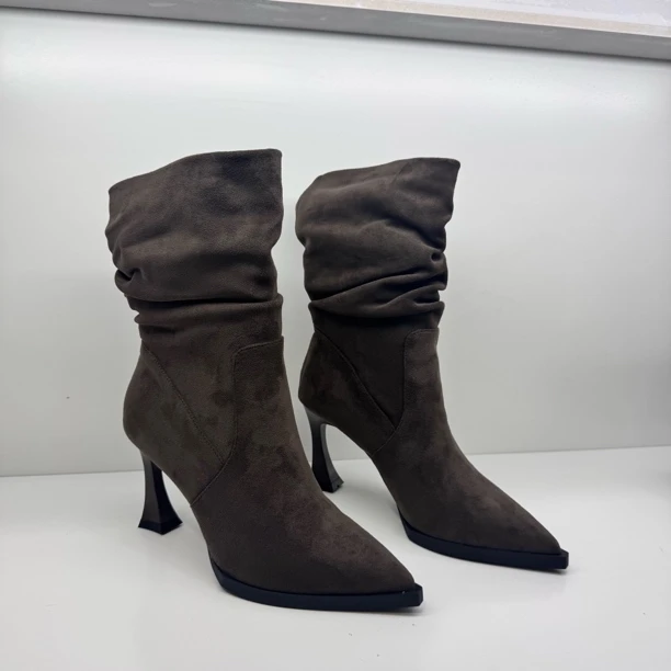 63079保暖高跟酒杯跟冬季靴细跟百搭尖头女士时装靴女鞋弹力靴