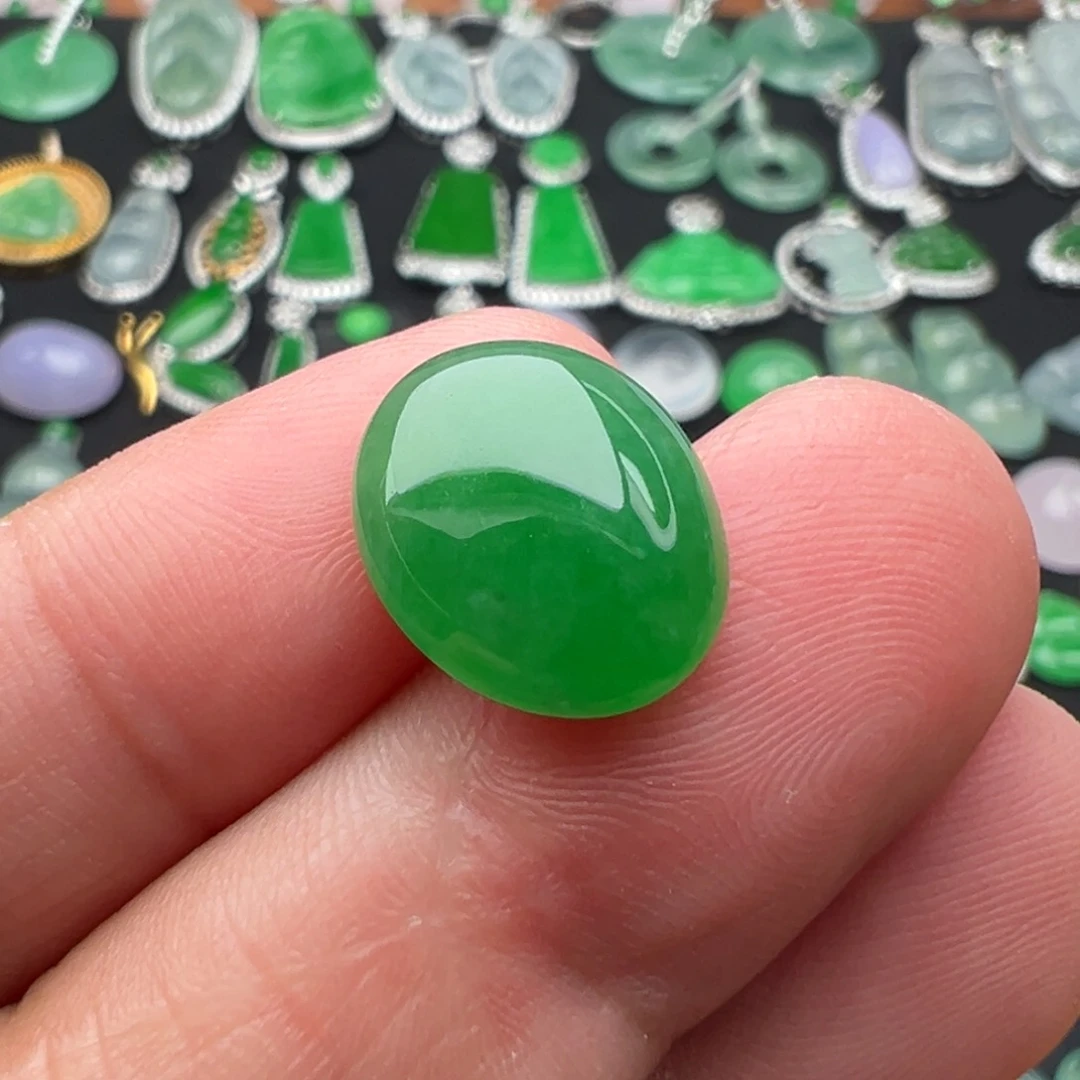 翡翠未镶嵌颈饰蛋面14